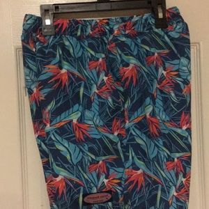 Vineyard Vines Swing trunk